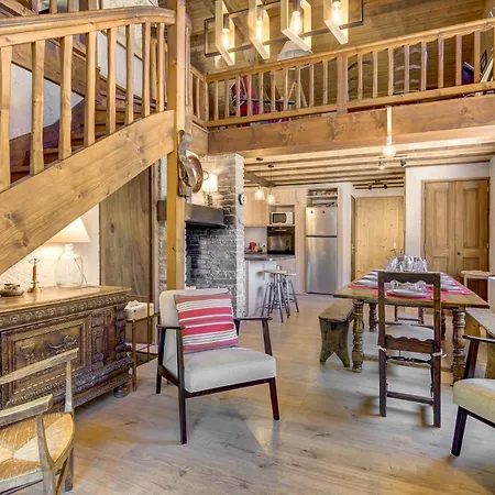 Le 111 - 4ch Calme Vue Pano 5mn Grands Montets * Chamonix