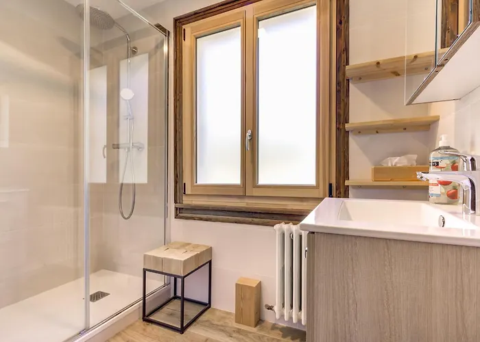 Le 111 - 4ch Calme Vue Pano 5mn Grands Montets Chalet