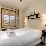 Le 111 - 4ch Calme Vue Pano 5mn Grands Montets Chalet